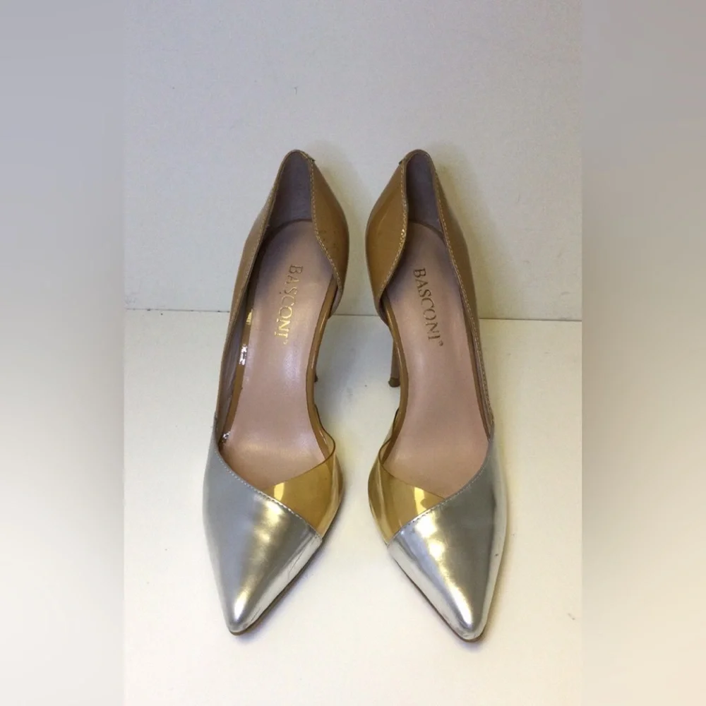 Heels - Picture 1 of 5